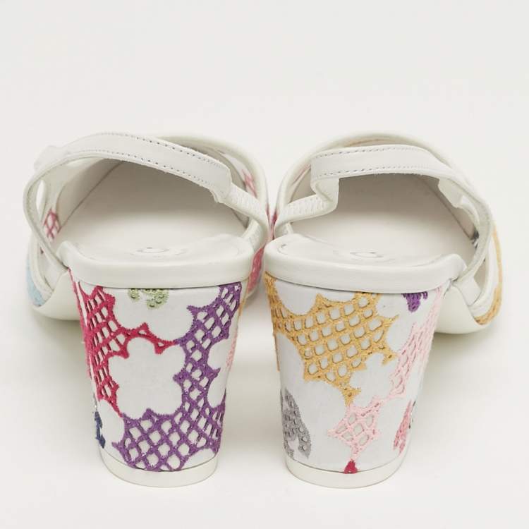 Pre Owned Chanel Size 37 Multicolor Fabric and Patent Leather Cap Toe Block Heel Slingback Pumps