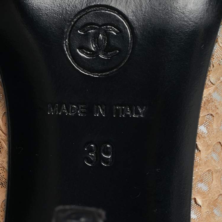 Pre Owned Chanel CC Size 39 Beige/Black Snakeskin and Fabric Bow Cap Toe Slingback Pumps