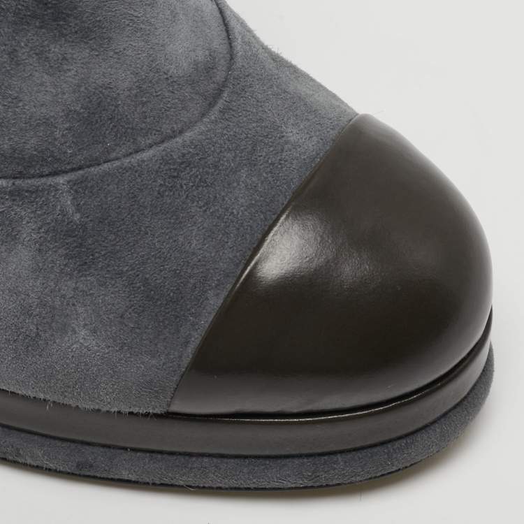 مملوكة مسبقًا Chanel Size 39.5 Grey/Green Leather and  Suede Ankle Length Boots