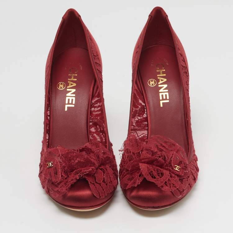 Pre Owned حذاء كعب عالي شانيل سي سي كاميليا جلد أسود مقدمة مفتوحة مقاس 40