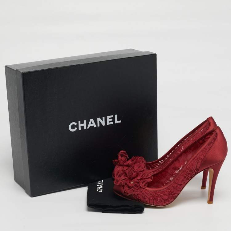 Pre Owned حذاء كعب عالي شانيل سي سي كاميليا جلد أسود مقدمة مفتوحة مقاس 40