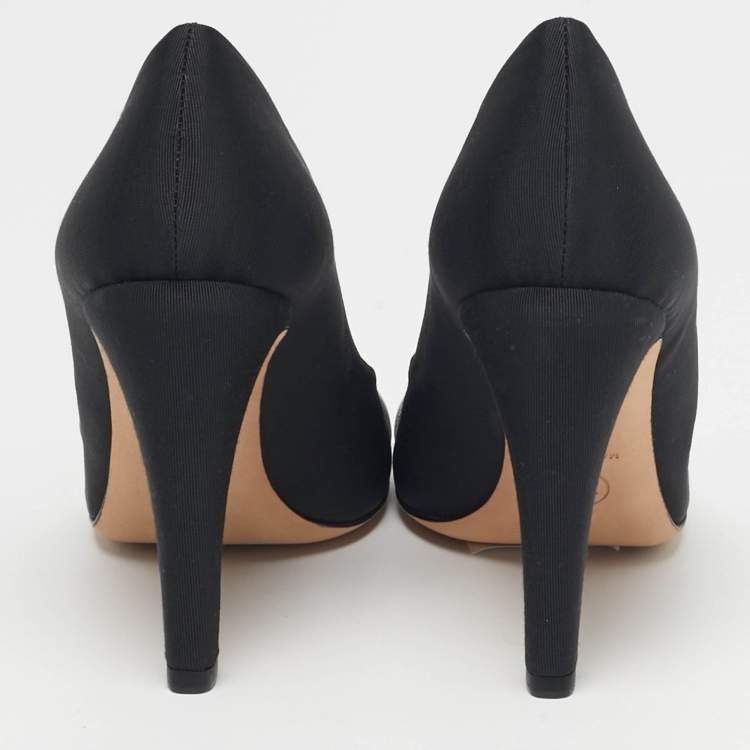 Pre Owned Chanel CC Size 36 Black/Silver Grosgrain and Leather Cap Toe Pumps