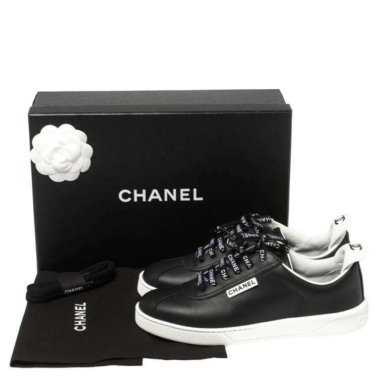 Pre Owned Chanel Black Leather Logo Lace Up CC Low Top Sneakers Size 36