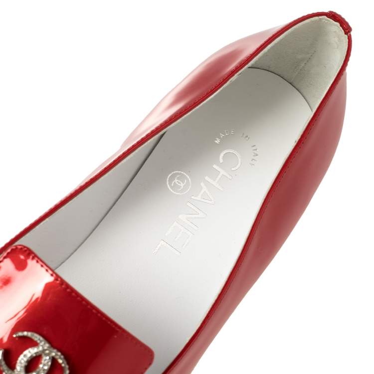 Pre Owned Chanel Red Patent Leather Crystal CC Slip On Loafers Size 39.5