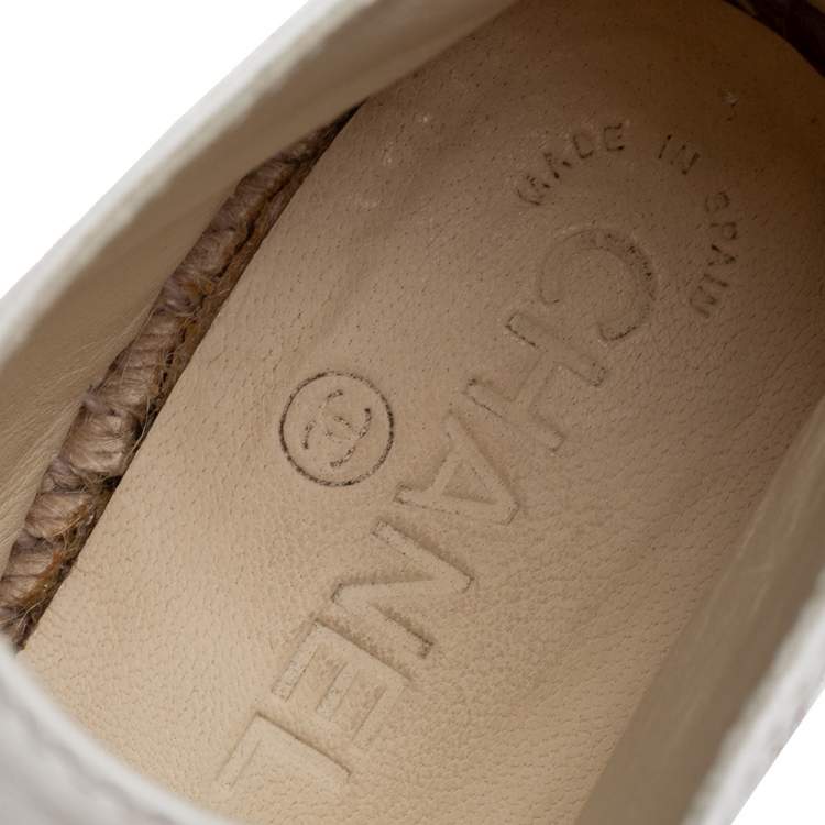 Pre Owned Chanel White/Black Leather And Canvas High Top Espadrille Sneakers Size 40