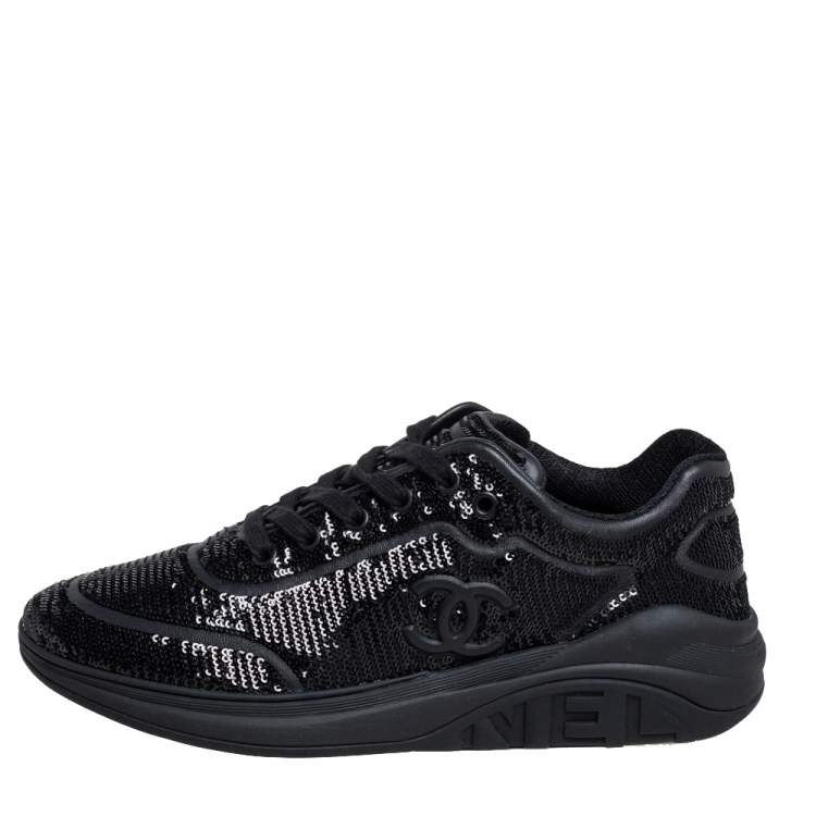 Pre Owned Chanel Black Sequins and Leather CC Low Top Sneakers Size 41