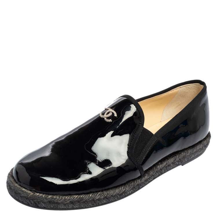 Pre Owned Chanel Black Patent Leather Flattie CC Logo Espadrille Loafers Size 39