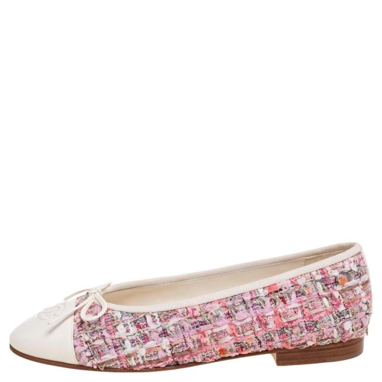 Chanel Cream/Pink Tweed And Leather CC Cap Toe Bow Ballet Flats