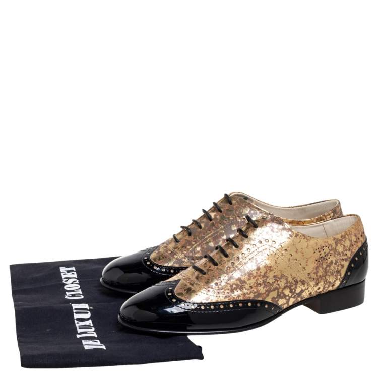 Pre Owned Chanel Metallic Gold/Black Patent Leather  Brogue Lace-Up Oxford  Size 40
