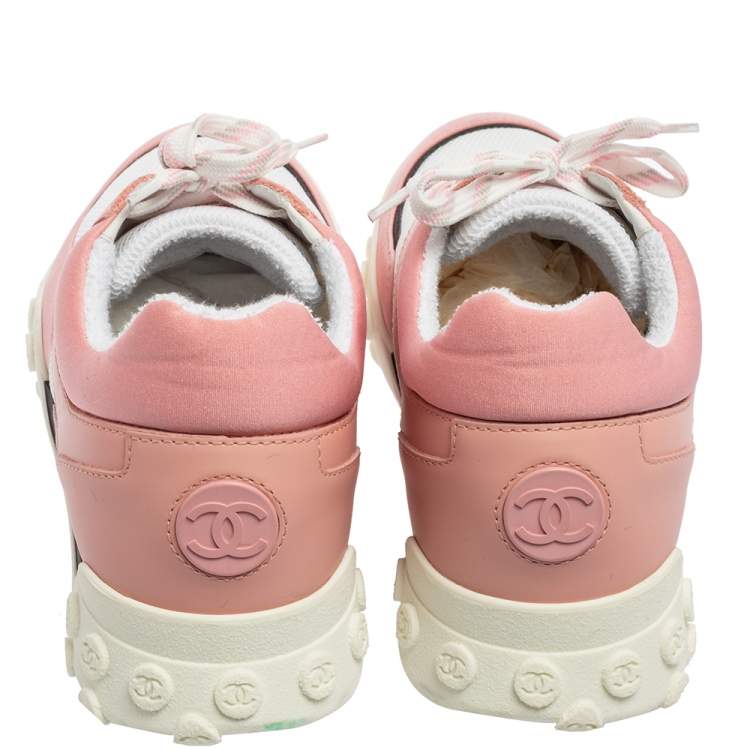 Pre Owned Chanel Pink/White Leather And Mesh CC Sneakers Size 40