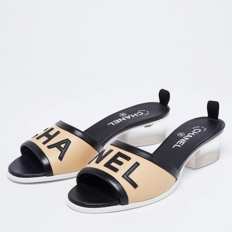 Chanel Beige/Black Leather Logo Slide Sandals Size 40.5 Chanel