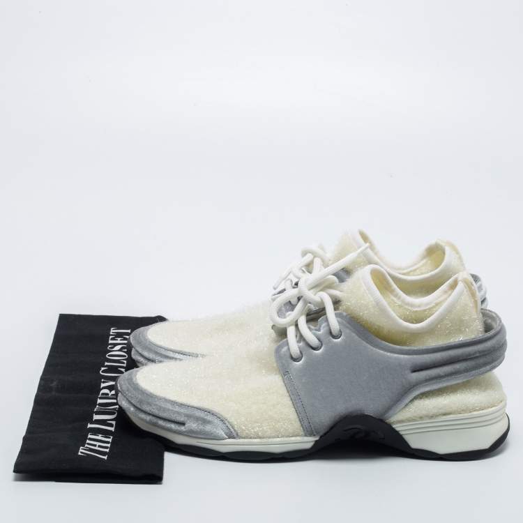 Pre Owned Chanel White/Grey Stretch Fabric and Corduroy CC Sneakers Size 40.5