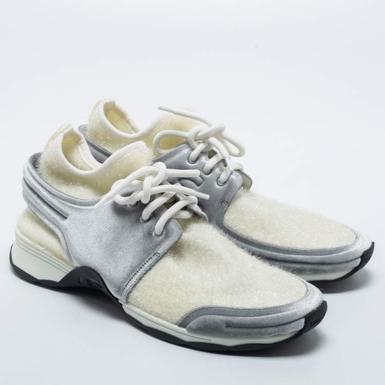 Pre Owned Chanel White/Grey Stretch Fabric and Corduroy CC Sneakers Size 40.5