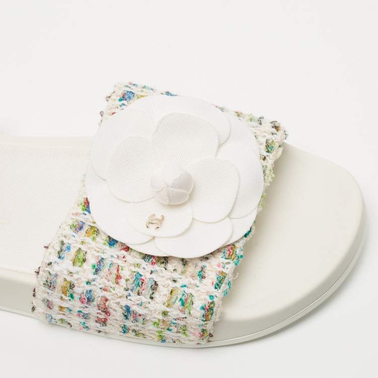 Pre Owned Chanel White Tweed CC Camellia Flat Slides Size 37