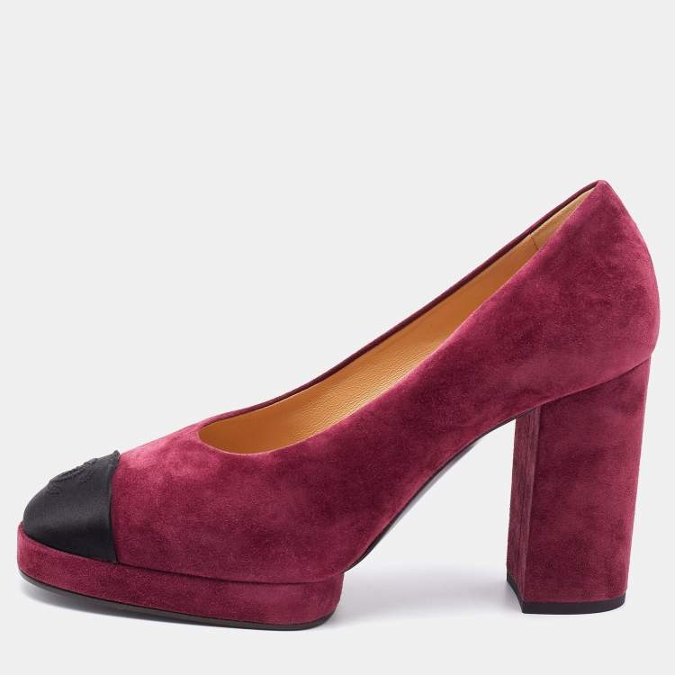 Pre Owned Chanel Burgundy/Black Suede and Fabric CC Cap Toe Platform Pumps Size 40