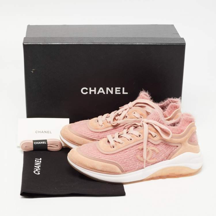 Pre Owned Chanel Pink Suede and Fabric Interlocking CC Logo Sneakers Size 38.5