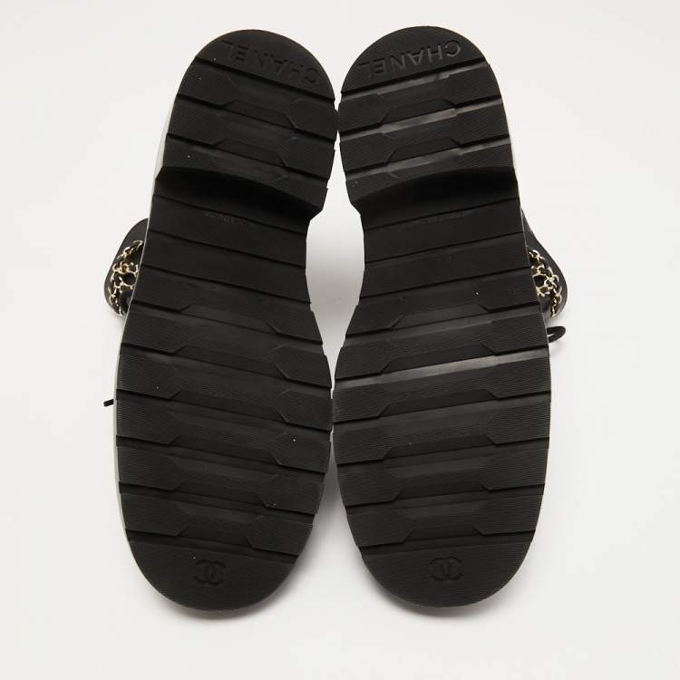 Pre Owned Chanel Black Leather Interlocking CC Logo Combat Boots Size 39.5