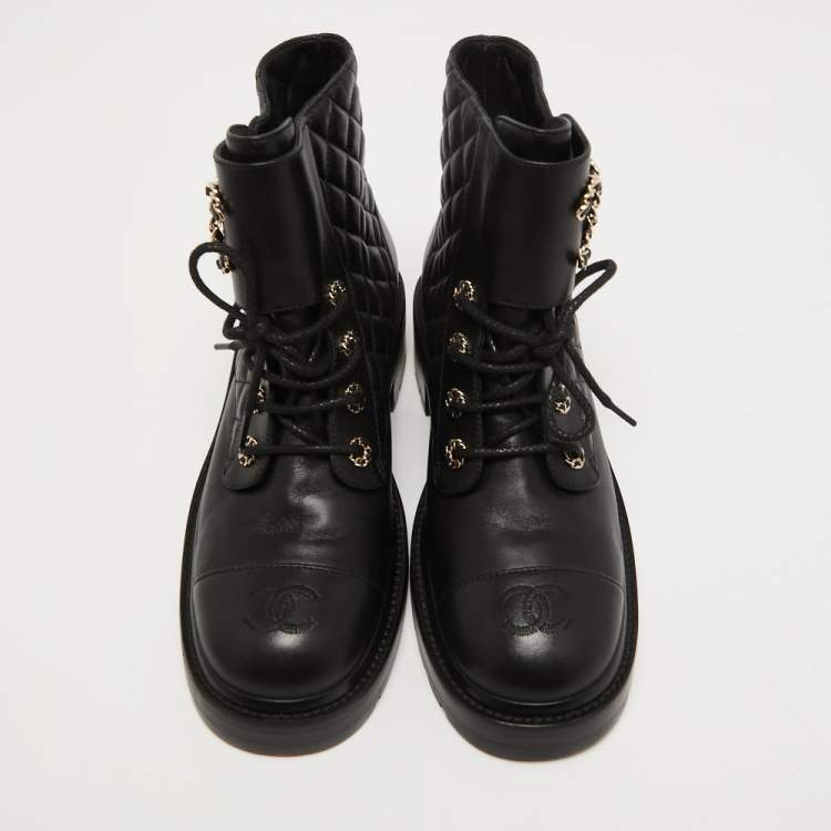 Pre Owned Chanel Black Leather Interlocking CC Logo Combat Boots Size 39.5