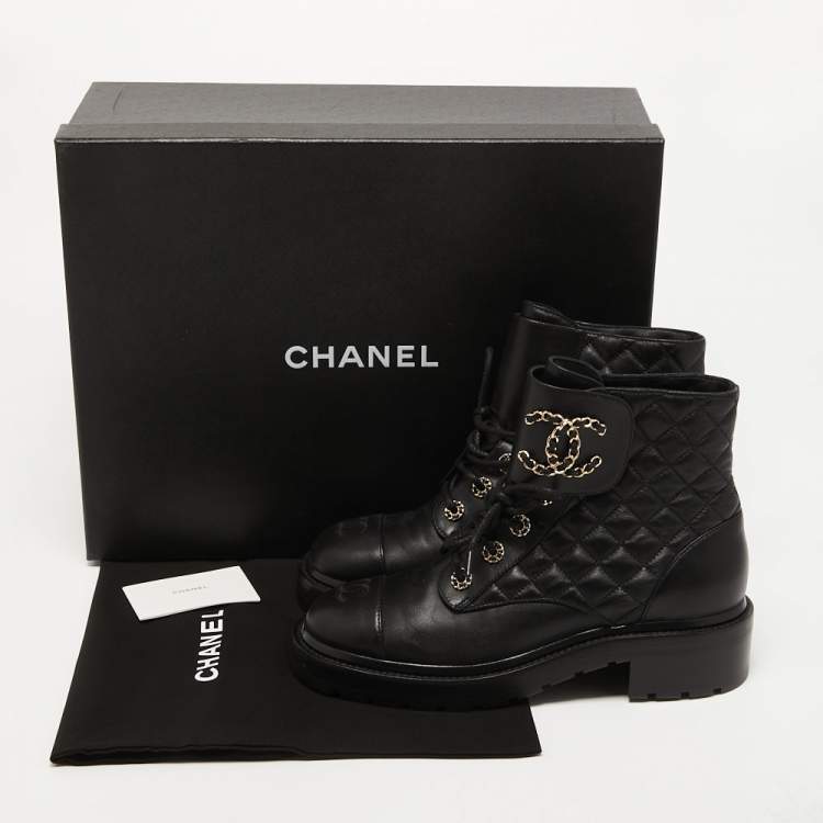 Pre Owned Chanel Black Leather Interlocking CC Logo Combat Boots Size 39.5
