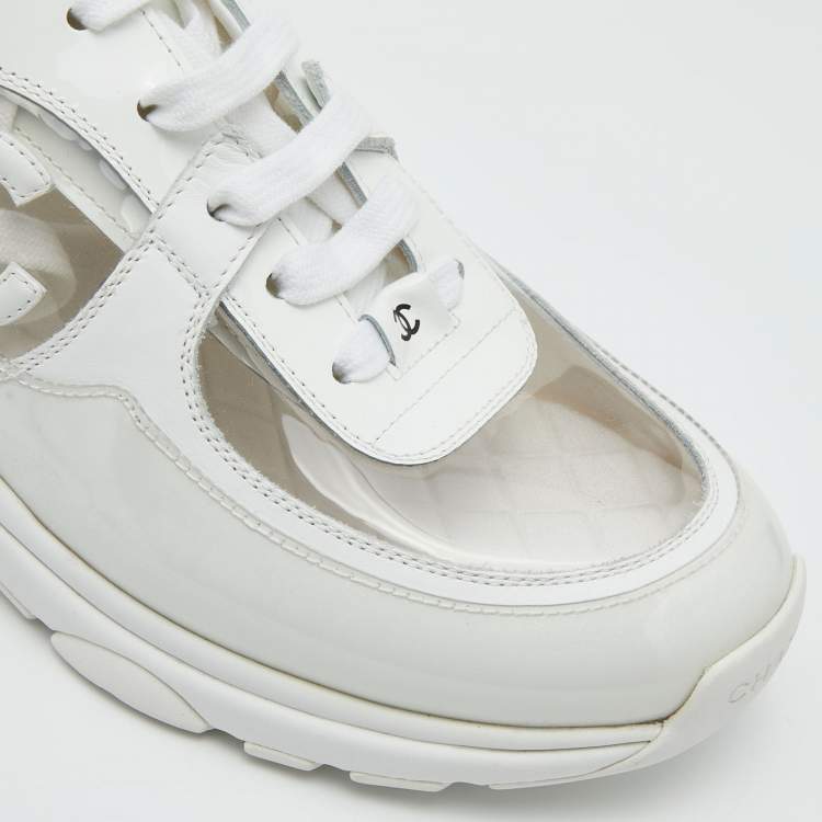 Pre Owned Chanel White PVC and Patent Leather CC Low Top Sneakers Size 39.5