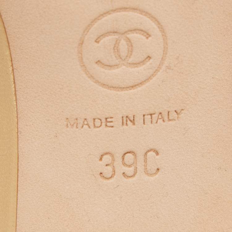 Pre Owned Chanel Beige Leather Camelia Ankle Strap Sandals Size 39