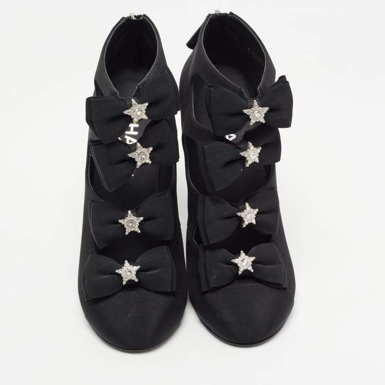 Pre Owned Chanel Black Canvas Cutout Bow Ankle Boots Size 38
