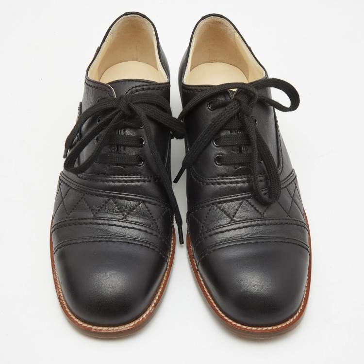 Pre Owned Chanel Black Leather and Quilted CC Logo Leather Oxfords Size 37.5
