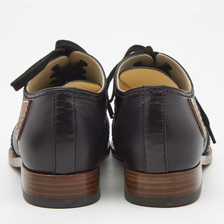 Pre Owned Chanel Black Leather and Quilted CC Logo Leather Oxfords Size 37.5