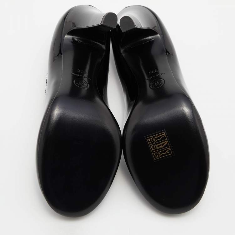 Pre Owned Chanel Black Patent Leather Chain Detail Cap Toe Pumps Size 39