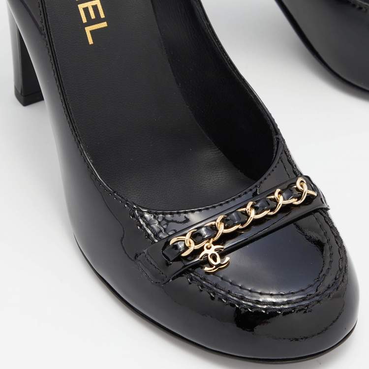 Pre Owned Chanel Black Patent Leather Chain Detail Cap Toe Pumps Size 39