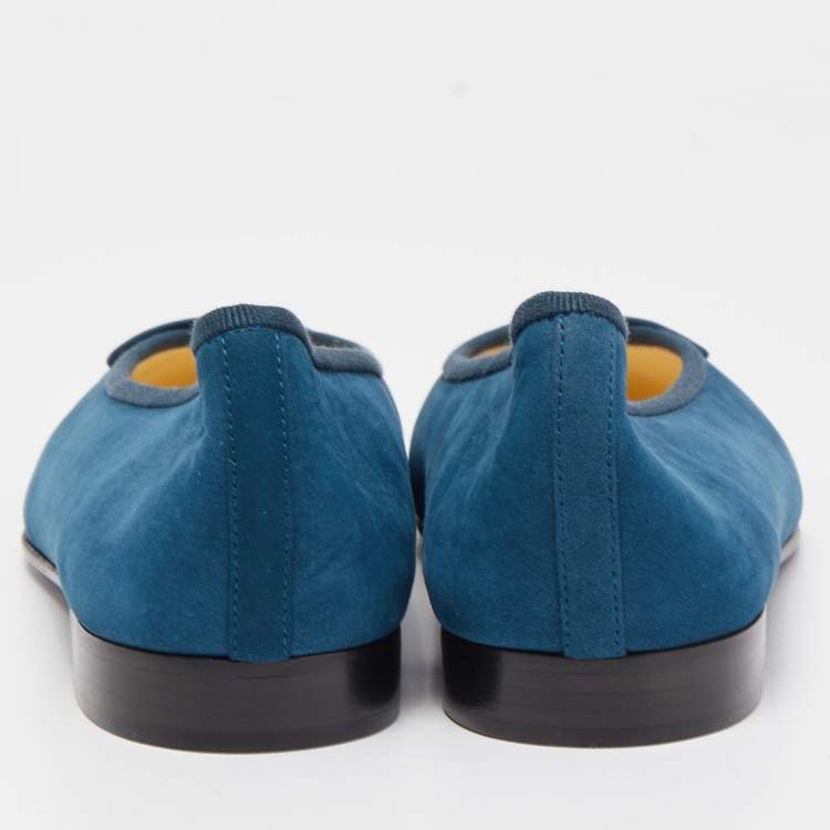 مملوكة مسبقًا Chanel Blue Suede CC Cap Top  Ballet Flats Size 40