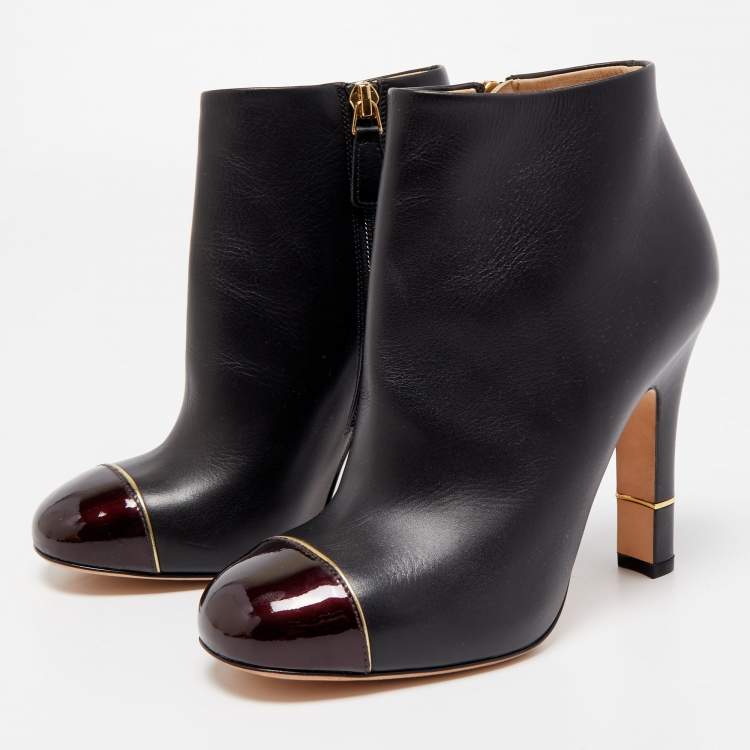 Piping hårdtarbejdende sfærisk Chanel Black/Burgundy Leather and Patent Ankle Boots Size 36 Chanel | TLC