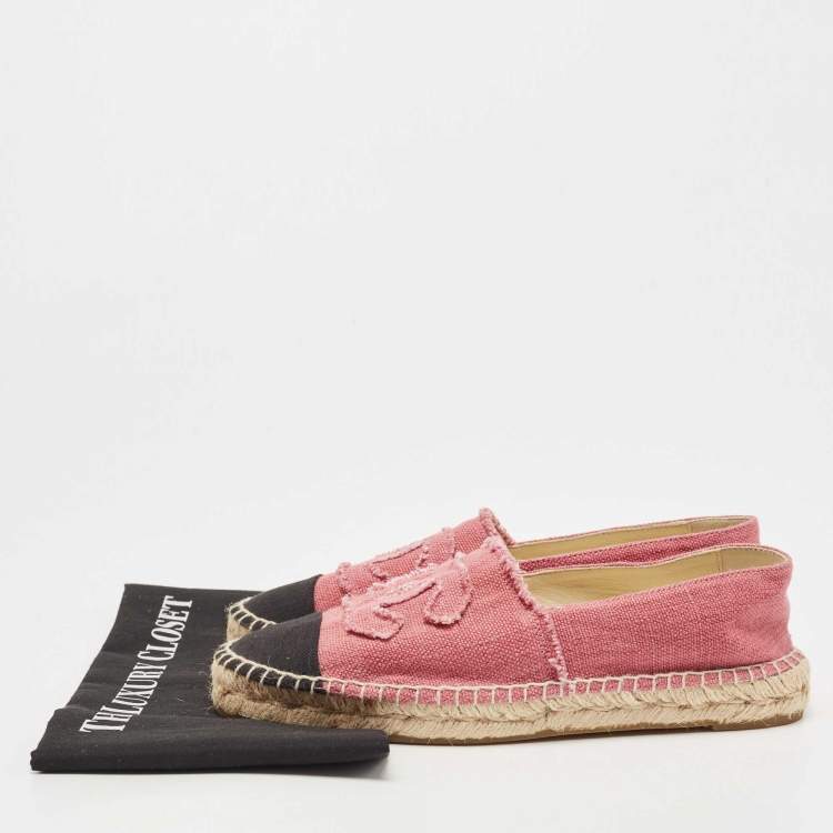 Pre Owned Chanel Pink/Black Canvas CC Cap Toe  Espadrille Flats Size 41