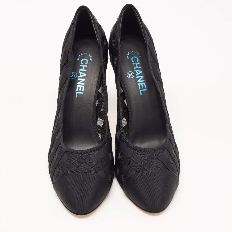 Pre Owned Chanel Black Mesh and Canvas CC Pumps Size 41