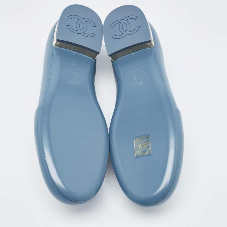 Pre Owned Chanel Blue Leather CC Smoking Slippers Size 38