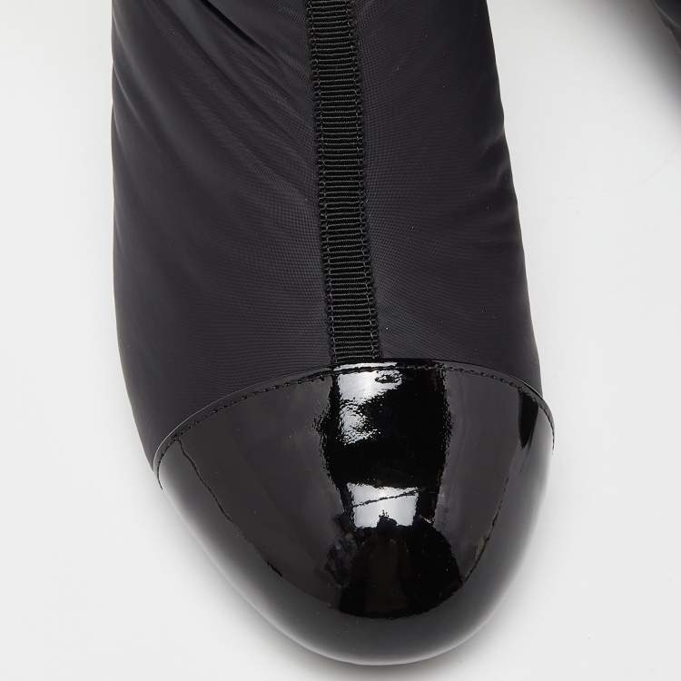 مملوكة مسبقًا Chanel Black Nylon and Patent Leather Interlocking CC Knee High Sock Boots Size 38.5