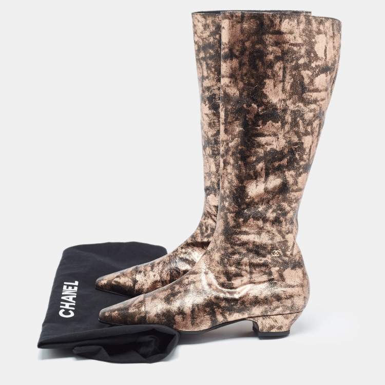 Pre Owned Chanel Metallic Leather Pointed Toe Knee Length Boots Size 40