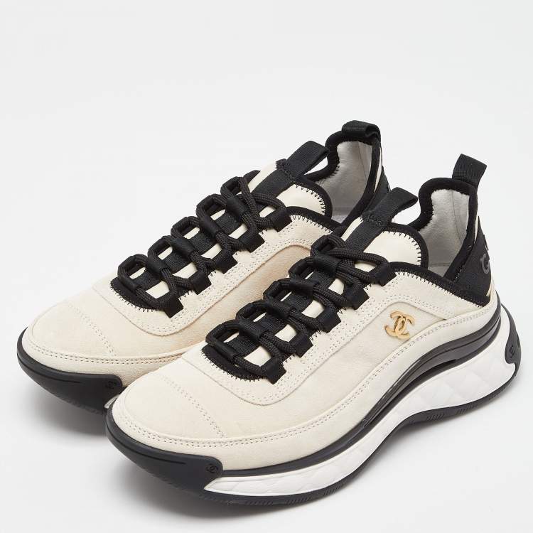 Chanel Beige Suede CC Low Top Sneakers Size 37 Chanel | TLC Chanel Beige Suede CC Low Top Sneakers Size 37 Chanel | TLC