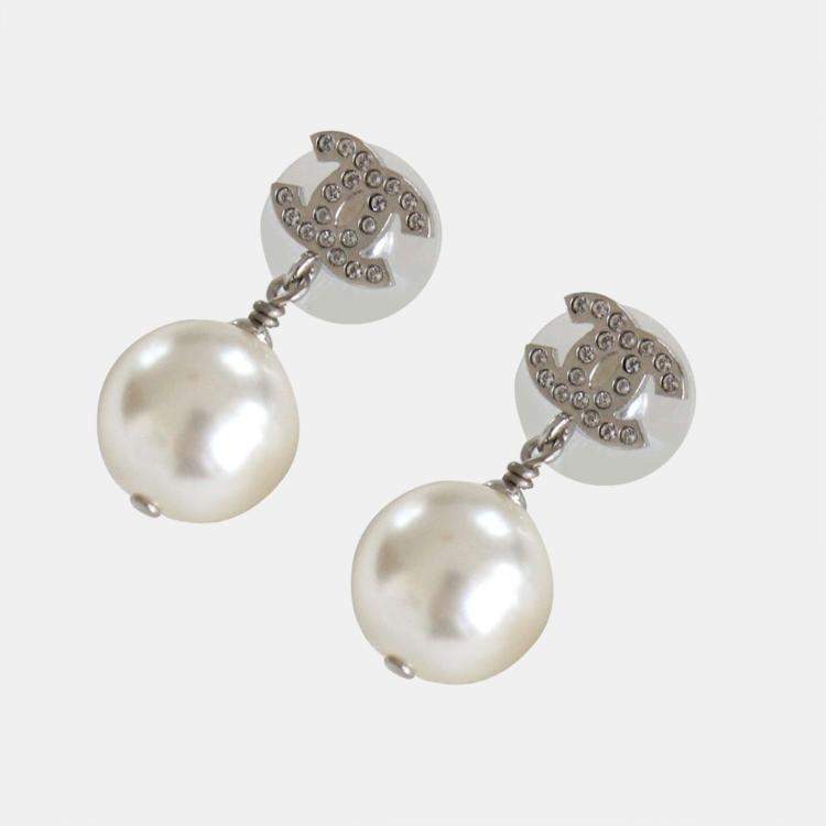 Pre Owned Chanel CC Faux Pearl and Crystal Dangle Earrings