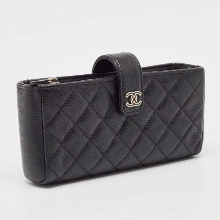 Pre Owned Chanel Red Quilted Leather CC Phone Holder Pouch