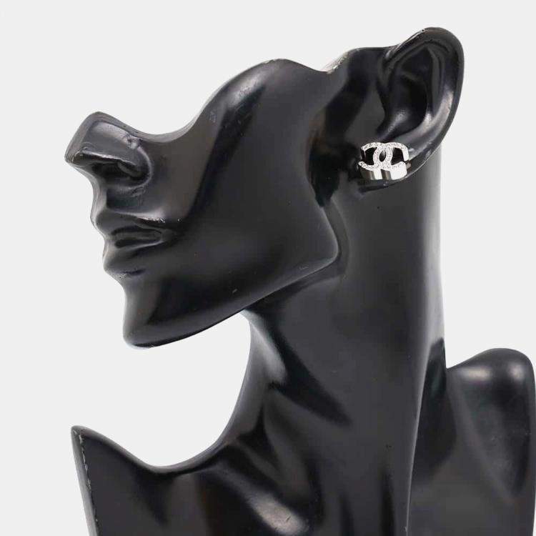 Pre Owned Chanel Silver/Transparent Metal Rhinestone Cc Logo Rhinestone Earrings