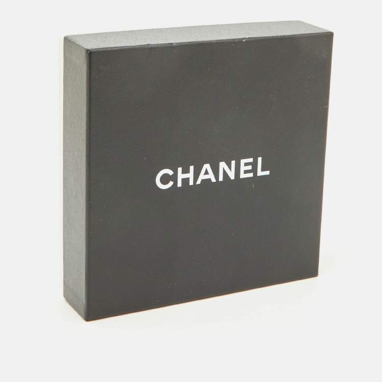 Pre Owned Chanel CC Heart Gold Tone Necklace
