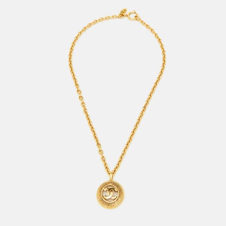 Pre Owned Chanel CC Gold Tone Necklace