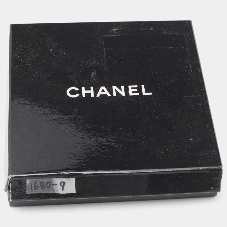 مملوكة مسبقًا Chanel Logo Gold Tone Necklace