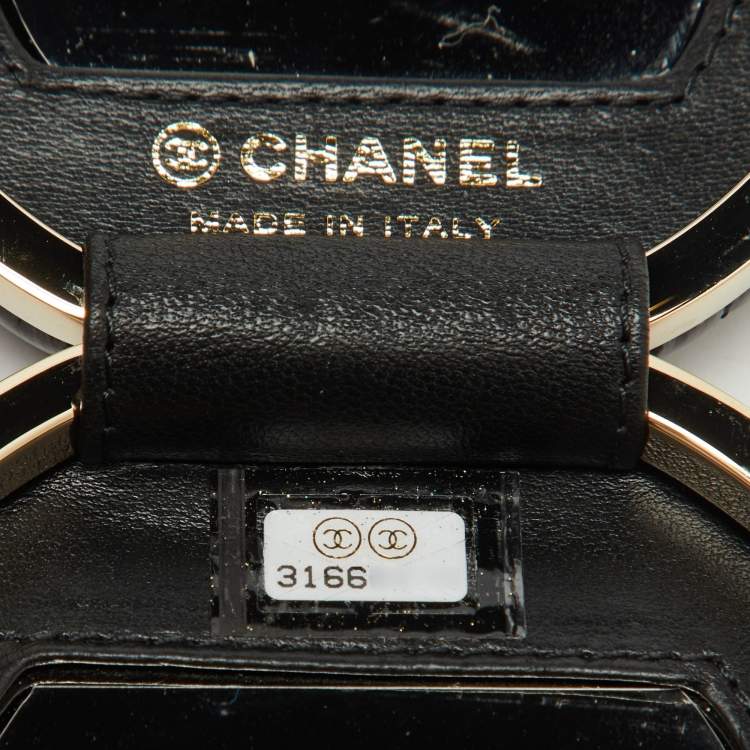 Pre Owned Chanel Black Quilted Patent Leather Round Mirror Chain Bag