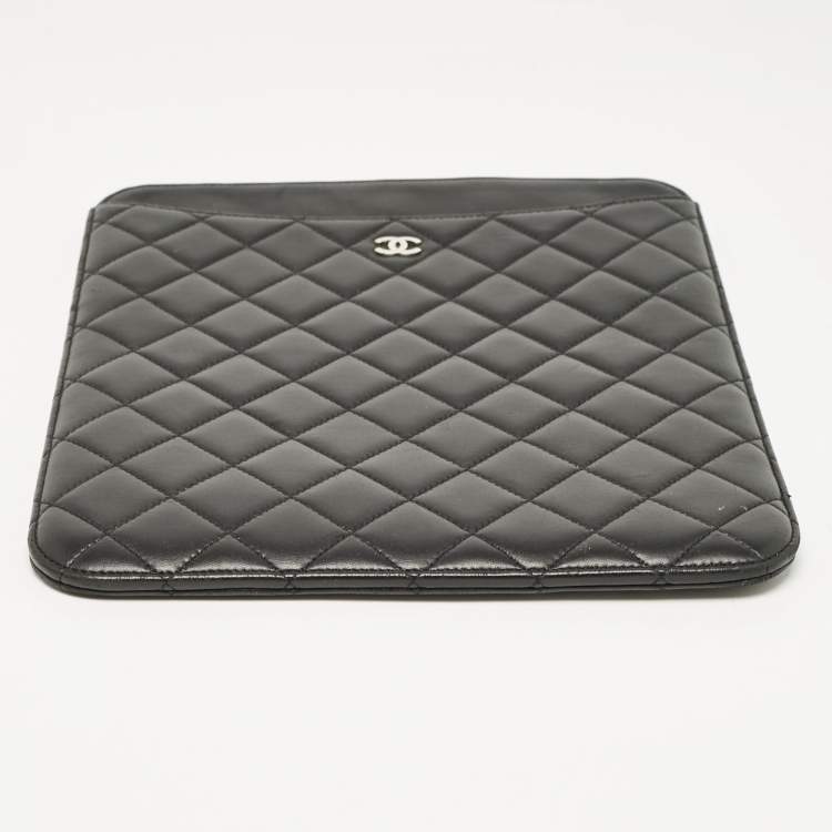 Pre Owned Chanel Black Quilted Leather CC iPad Case