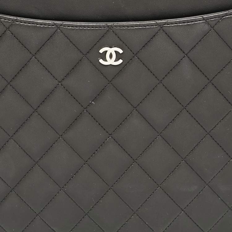Pre Owned Chanel Black Quilted Leather CC iPad Case