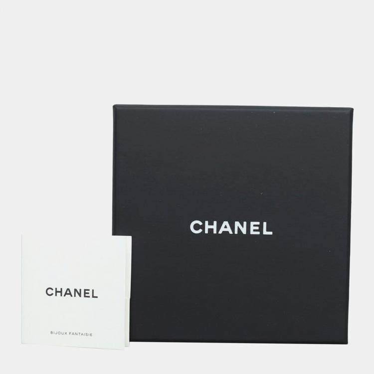 Pre Owned Chanel  CC Pearl and Crystal Hairclip