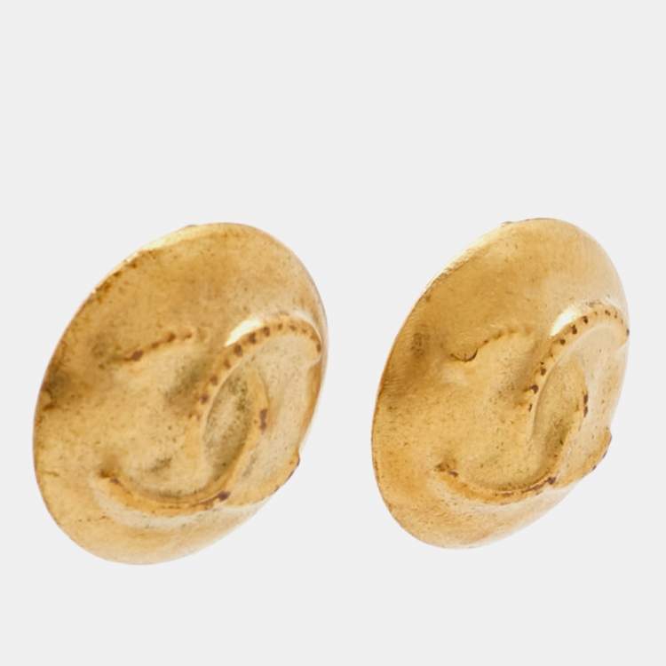 Pre Owned Chanel CC Round Gold Tone Earrings