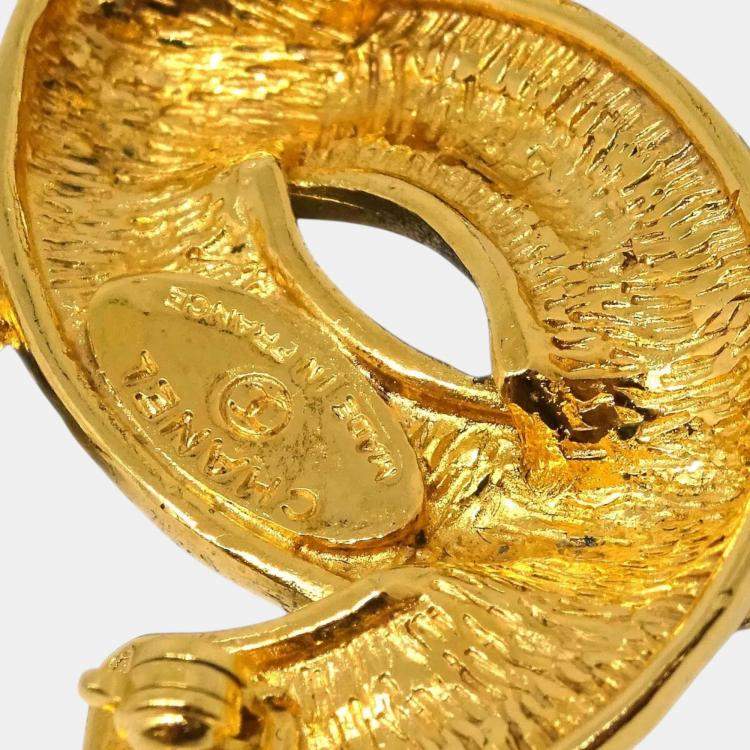 Pre Owned Chanel Gold Plated Quilted CC Brooch Pin 